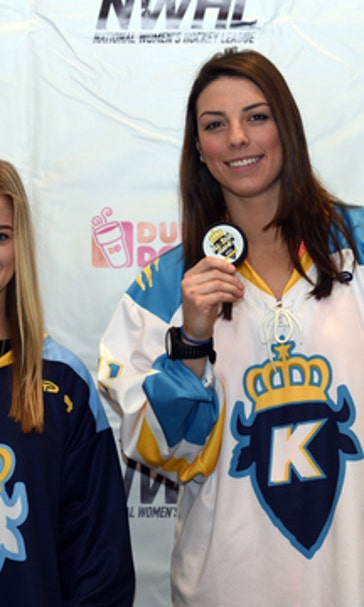 Women's pro hockey gaining foothold with 2 leagues